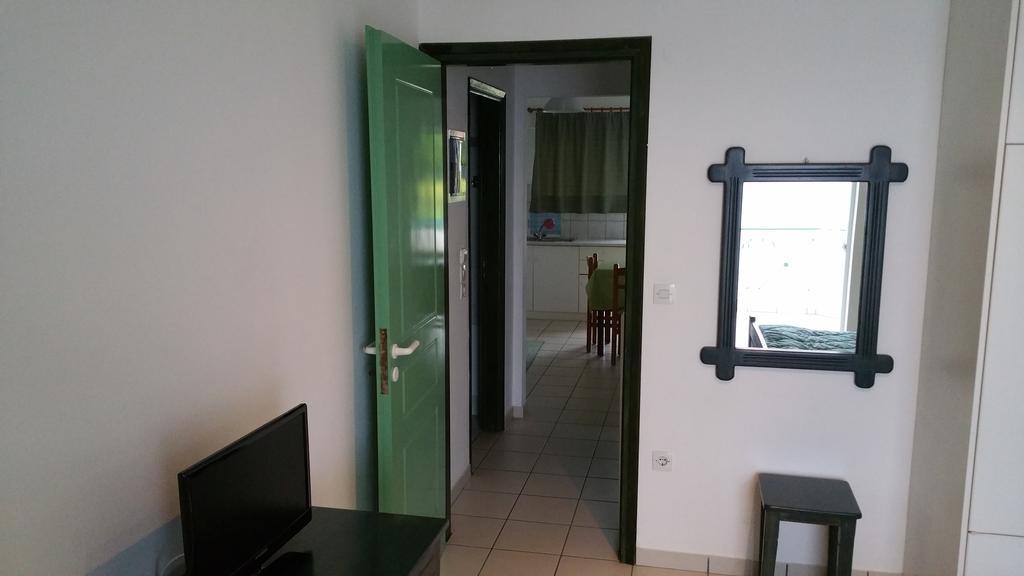 Schinas Apts. Apartment Tolofon Phòng bức ảnh